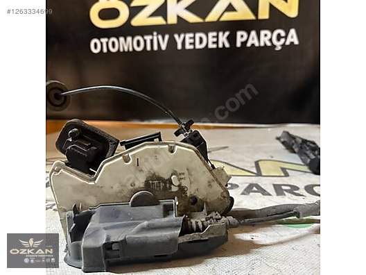 Seat Leon Mk3 Sağ Arka Kapı Kilidi - Küçük Görsel 3