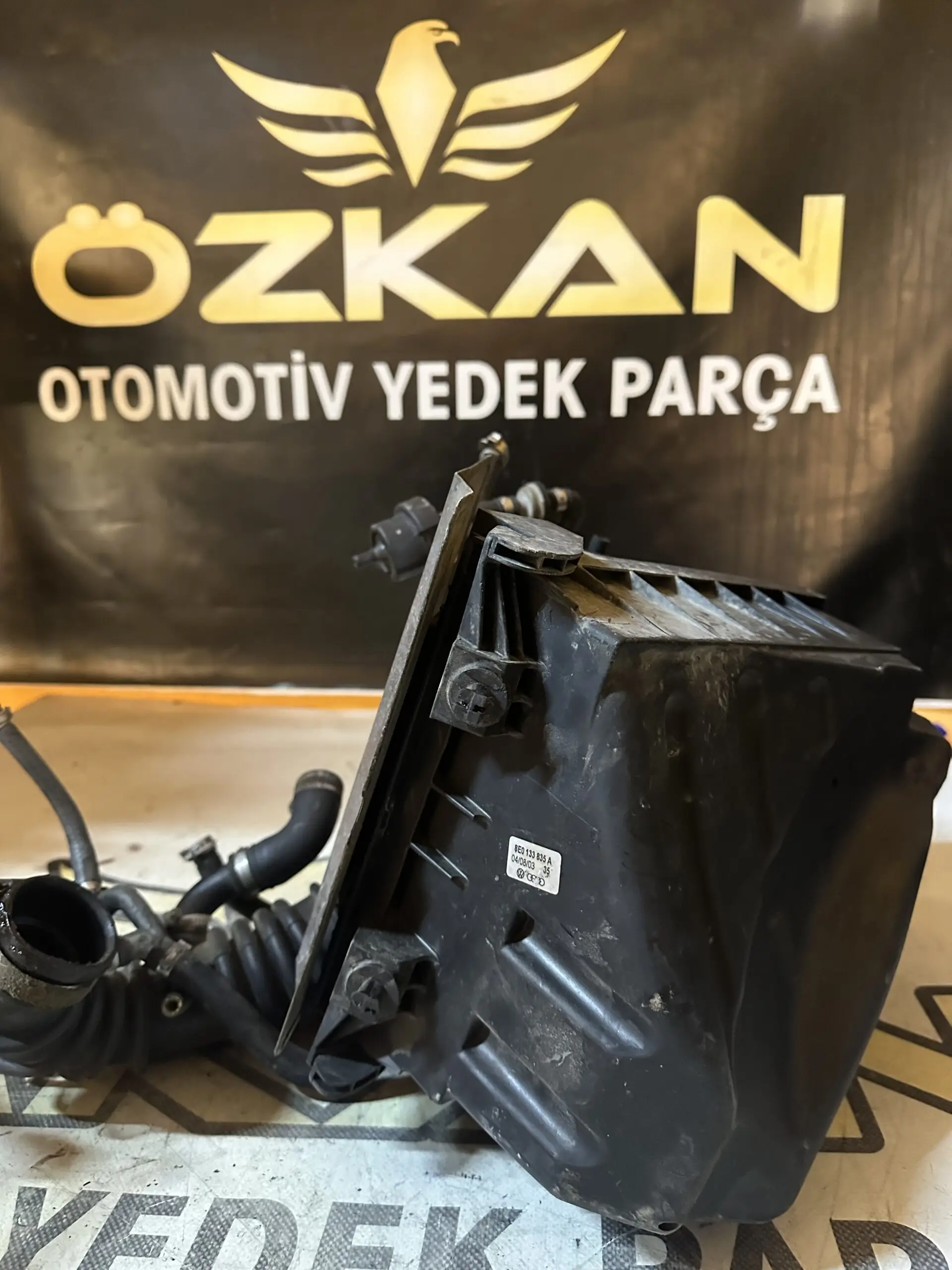 Audi A4 Hava Filtre Kutusu , 8E0133835A , 8E0 133 835 A