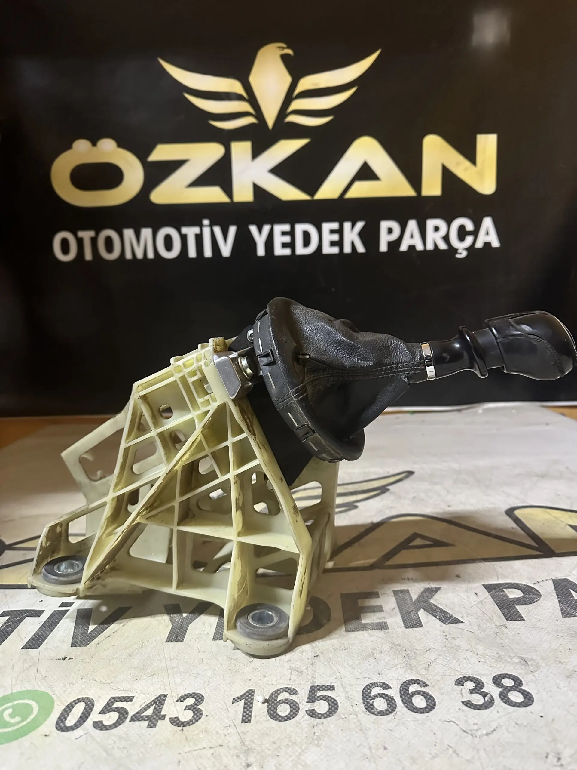 Transporter Vites Kulesi 7H0711061 , 7H0 711 061 , T5 T6 , Manuel Vites Kulesi