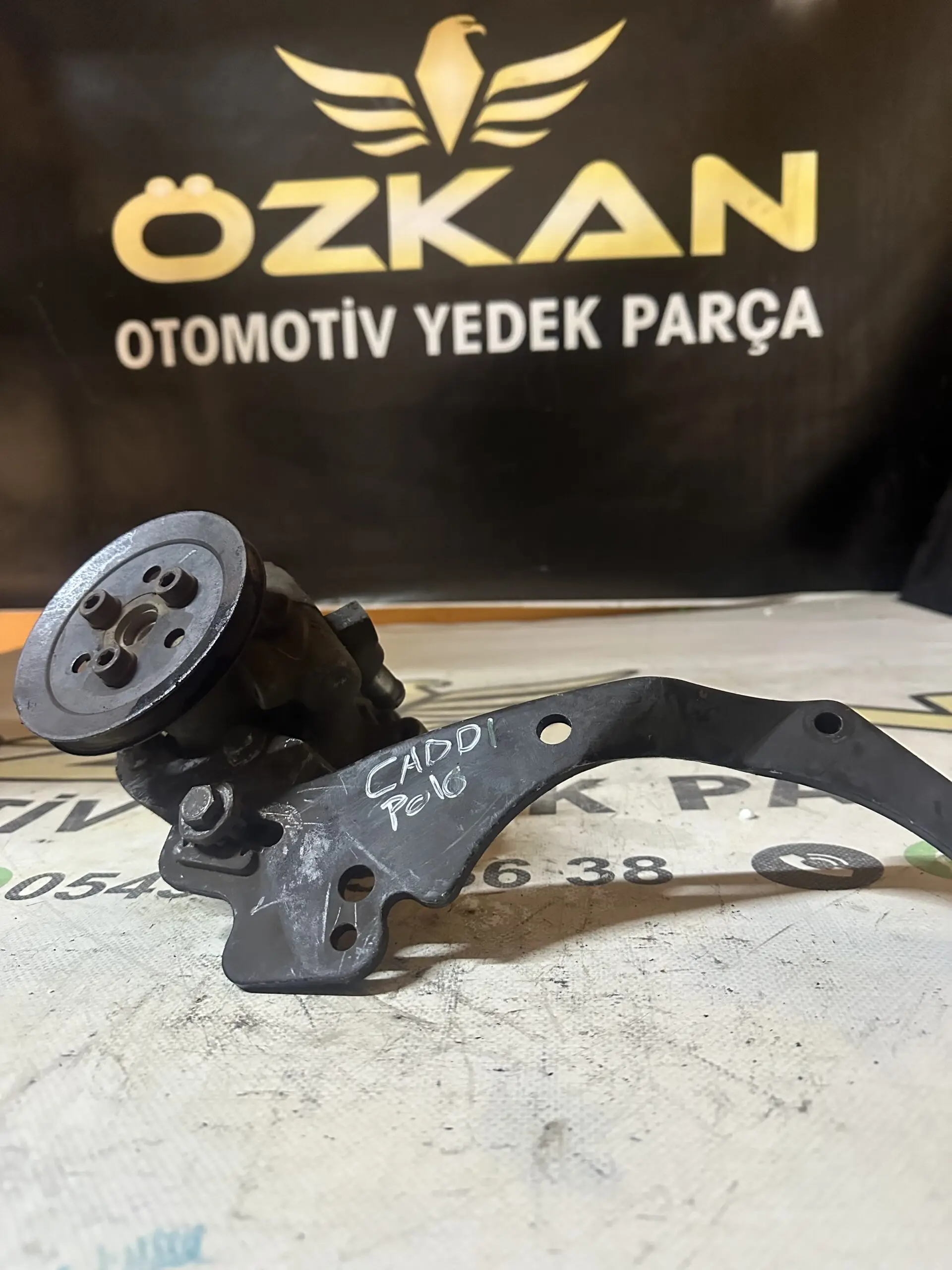 028145523E ,Caddy , Golf , İbiza , Polo , 1.9SDI , Direksiyon pompası ve direksiyon pompa braketi