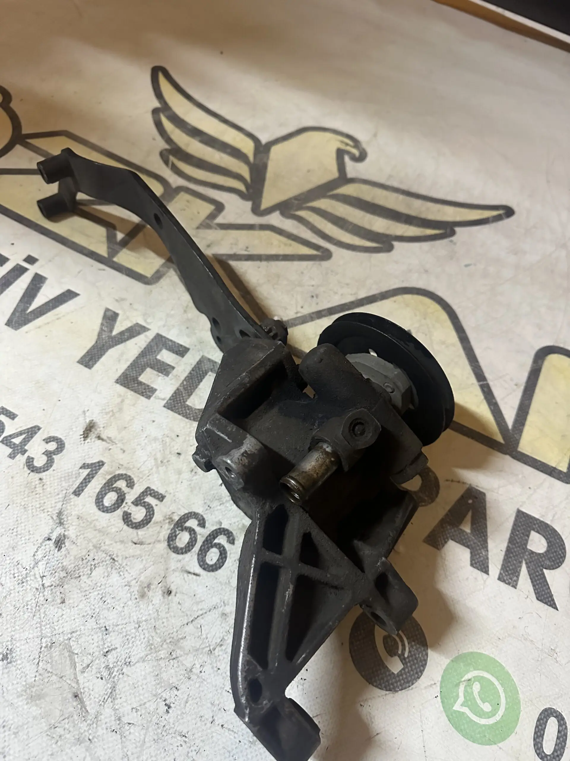 028145523E ,Caddy , Golf , İbiza , Polo , 1.9SDI , Direksiyon pompası ve direksiyon pompa braketi - Küçük Görsel 3