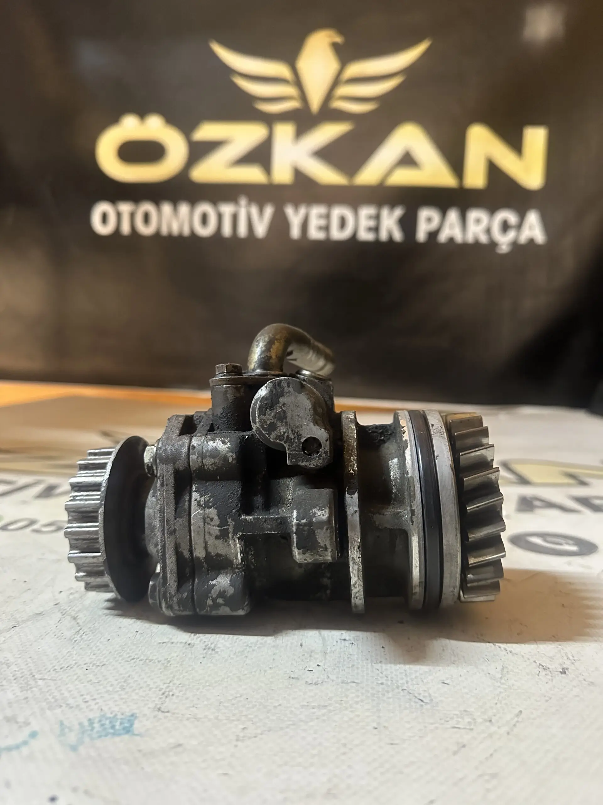 Transporter T5 Direksiyon pompası 2.5 TDI